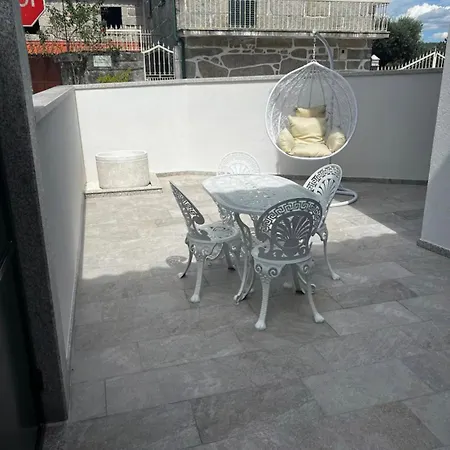 度假居 Maison Urgueira *