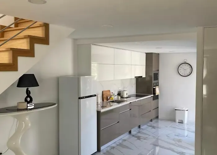 Maison Urgueira *